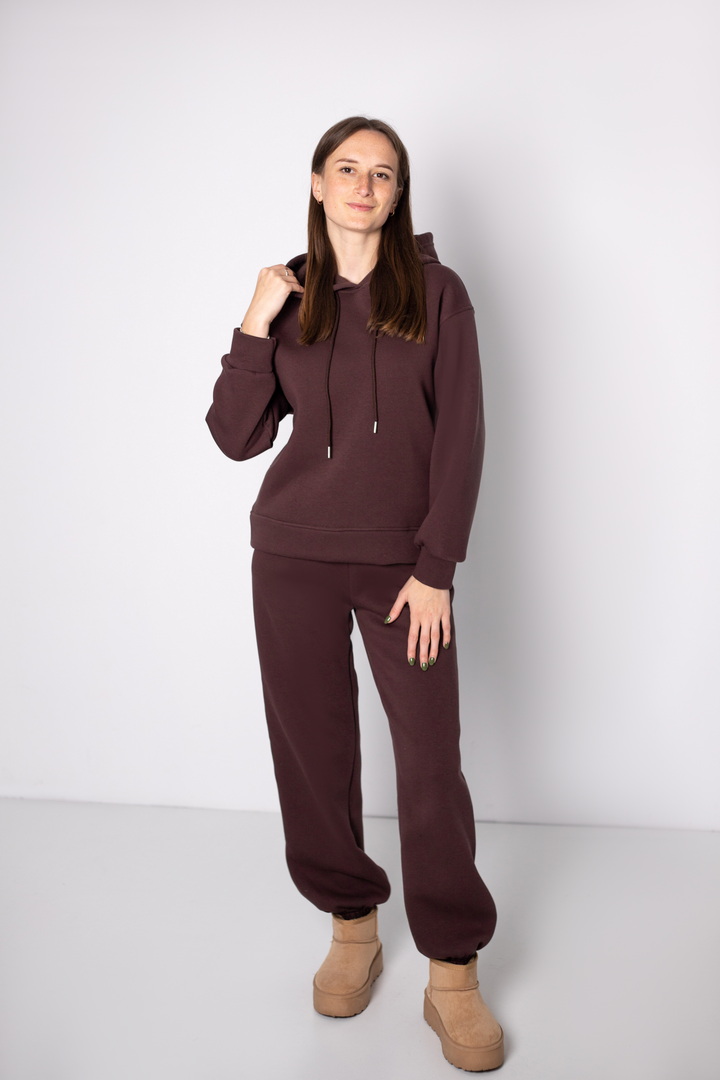 Костюм жіночий